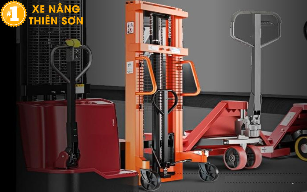 Xe nâng tay cơ nguyên lý hoajtg động 