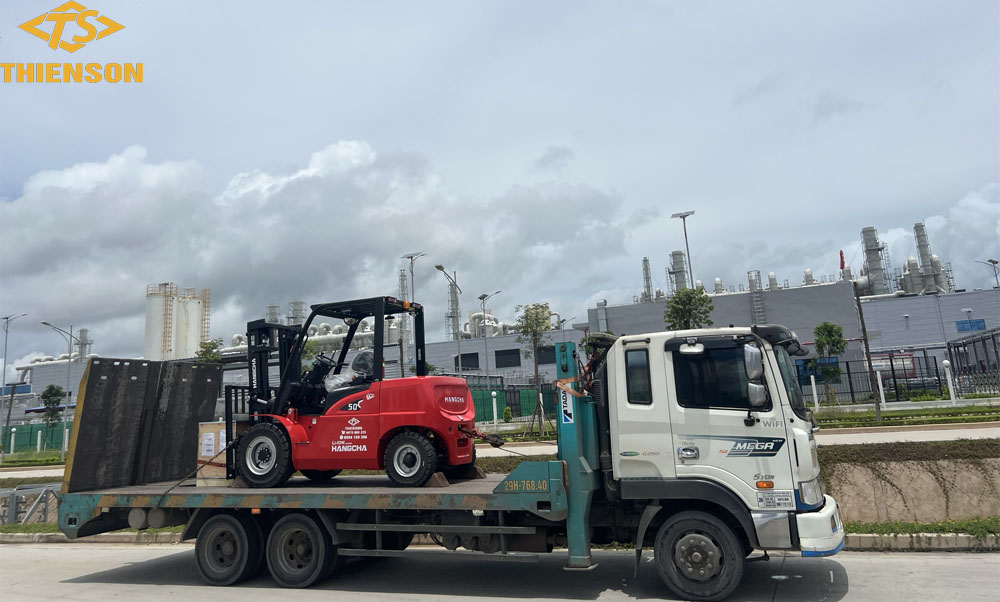 Xe nâng điện 5 tấn