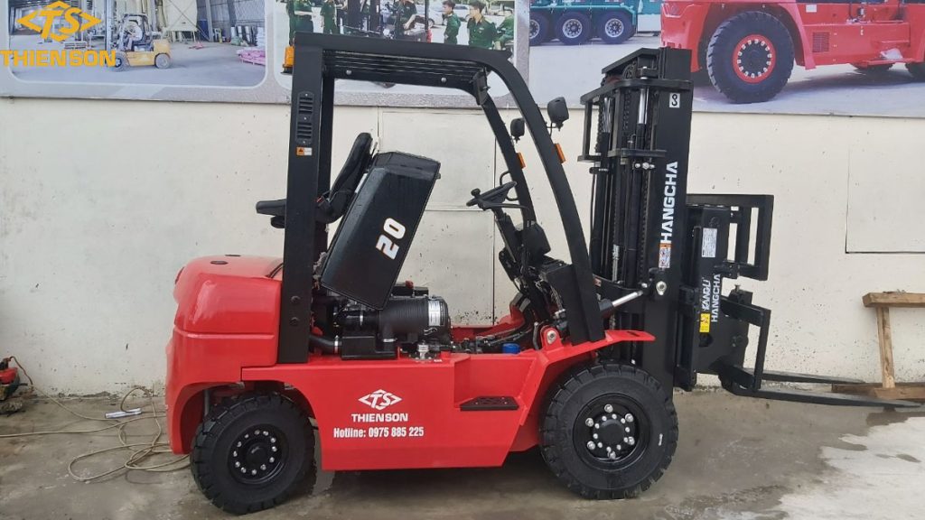 Nhận báo giá xe nâng dầu 2 tấn 