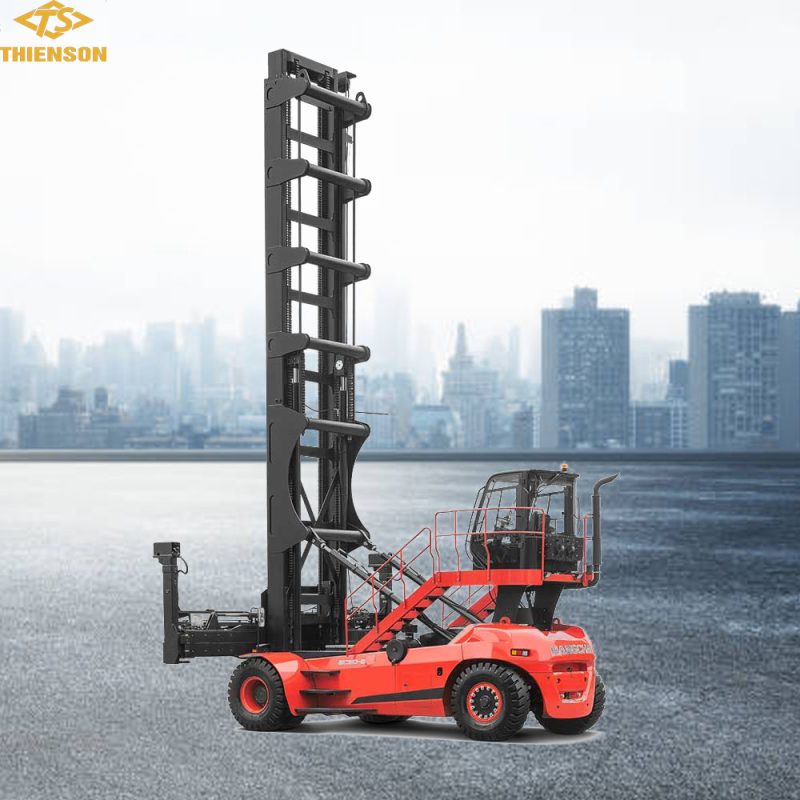 Xe nâng dầu 9 tấn nâng container rỗng